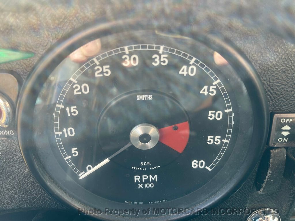 1970 Jaguar E-Type 2+2 EXCELLENT CONDITION LOW MILEAGE GREAT COLLECTIBLE E-TYPE!!  - 22158889 - 30