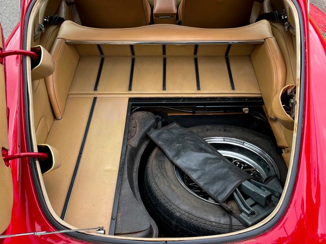 1970 Jaguar XKE 2+2  - 21635907 - 32