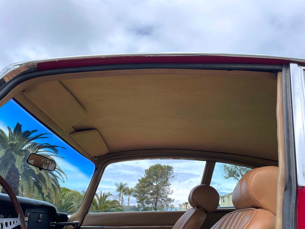 1970 Jaguar XKE 2+2  - 21635907 - 34