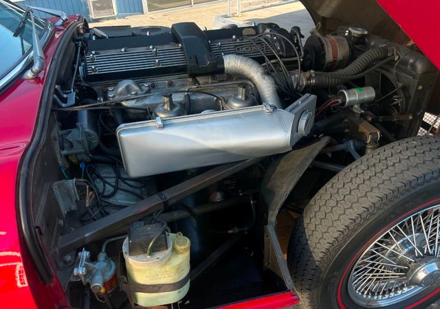 1970 Jaguar XKE 2+2  - 21635907 - 57