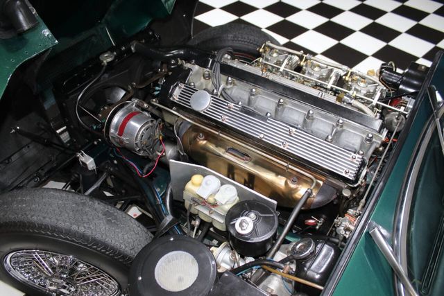 1970 Jaguar XK-E SERIES 2 - 4 SPEED - BRITISH RACING GREEN - 22985795 - 1
