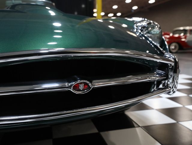 1970 Jaguar XK-E SERIES 2 - 4 SPEED - BRITISH RACING GREEN - 23056668 - 11