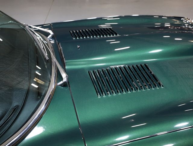 1970 Jaguar XK-E SERIES 2 - 4 SPEED - BRITISH RACING GREEN - 23056668 - 19