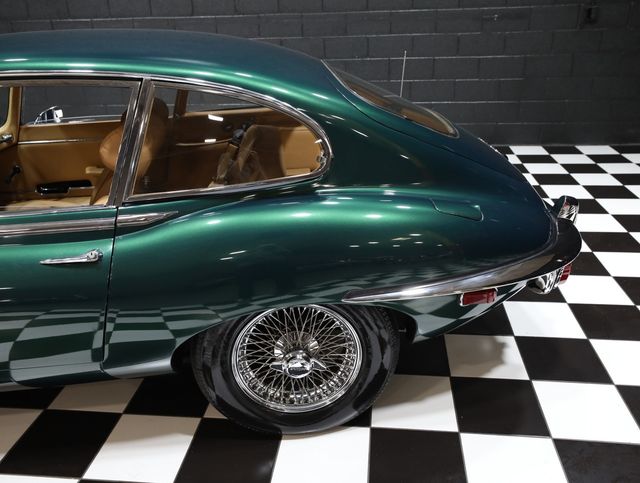 1970 Jaguar XK-E SERIES 2 - 4 SPEED - BRITISH RACING GREEN - 23056668 - 29