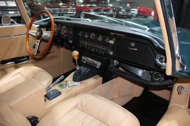 1970 Jaguar XK-E SERIES 2 - 4 SPEED - BRITISH RACING GREEN - 23056668 - 46