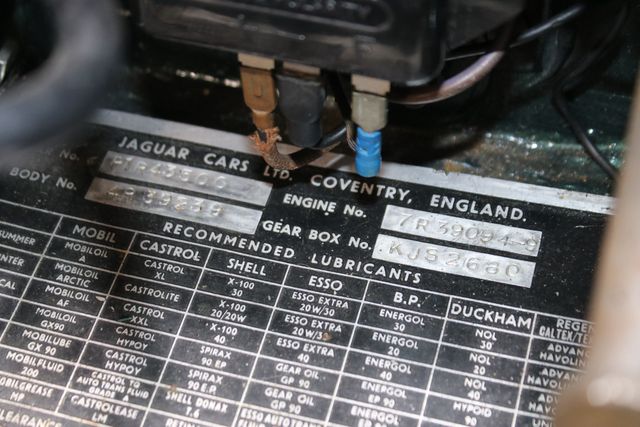 1970 Jaguar XK-E SERIES 2 - 4 SPEED - BRITISH RACING GREEN - 23056668 - 69