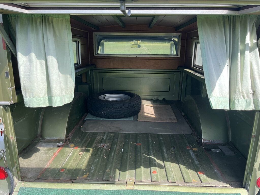 1970 Jeep j2000 Pappys Barn Find AMC Jeep 4x4 with Camper Top - 23086506 - 10