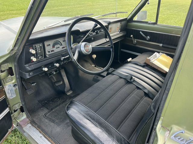 1970 Jeep j2000 Pappys Barn Find AMC Jeep 4x4 with Camper Top - 23086506 - 11