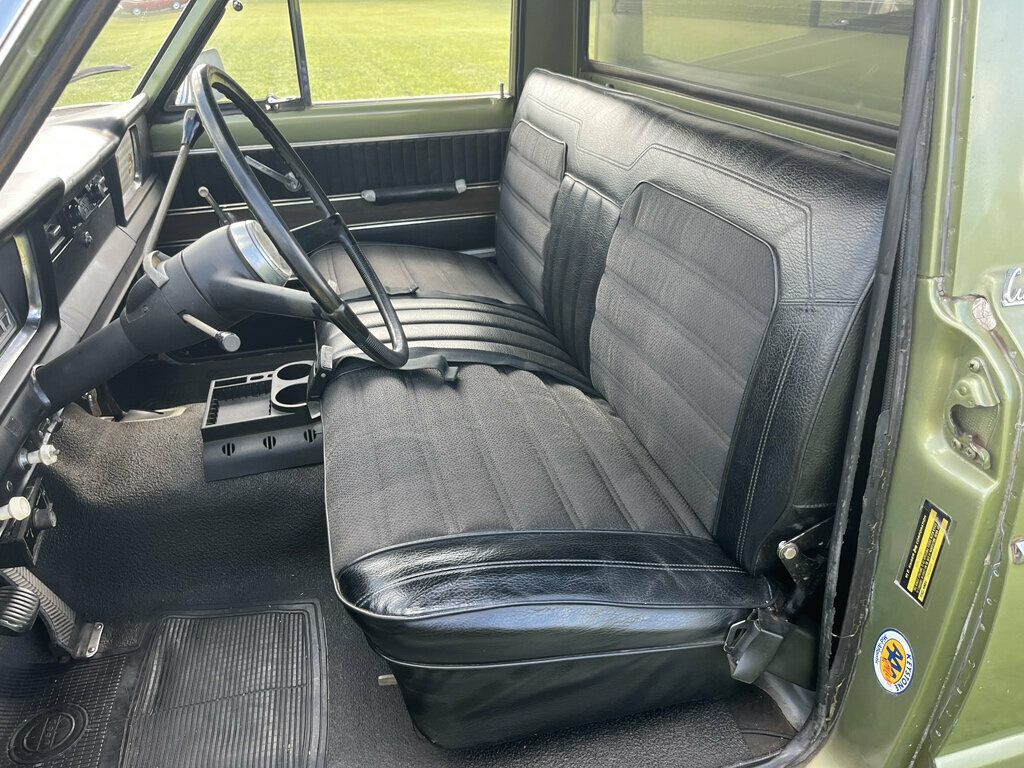 1970 Jeep j2000 Pappys Barn Find AMC Jeep 4x4 with Camper Top - 23086506 - 12