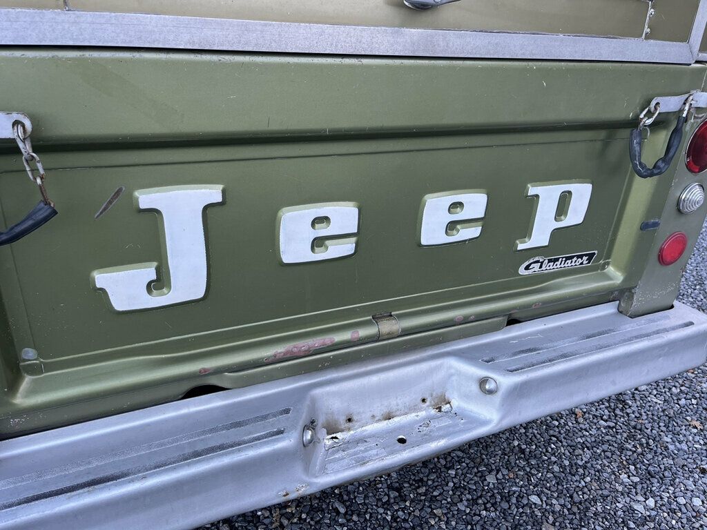 1970 Jeep j2000 Pappys Barn Find AMC Jeep 4x4 with Camper Top - 23086506 - 21