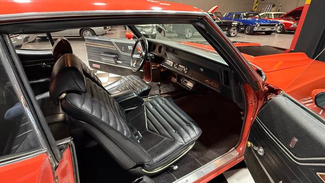 1970 Oldsmobile Cutlass 455cid - 442 W-30 TRIBUTE - BUCKETS - CONSOLE - 22961257 - 85