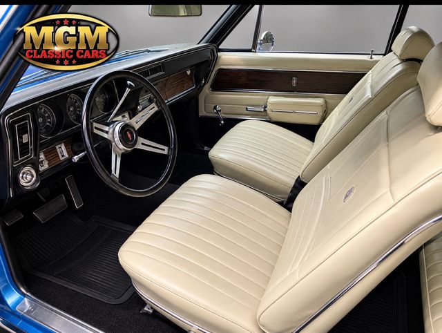 1970 Oldsmobile Cutlass RESTORED - ROCKET 350cid - 23089731 - 5