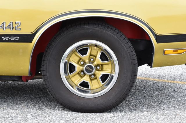 1970 Oldsmobile Cutlass W30 Tribute - 16910474 - 19