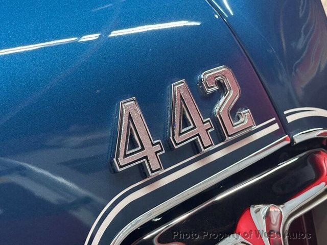 1970 Oldsmobile Cutlass 442 Convertible  - 23058325 - 17