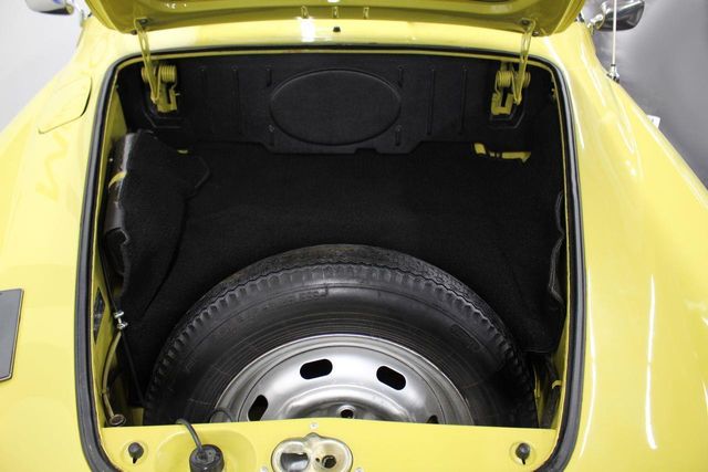 1970 Volkswagen Karmann Ghia Karmann Ghia Coupe - 13416498 - 24