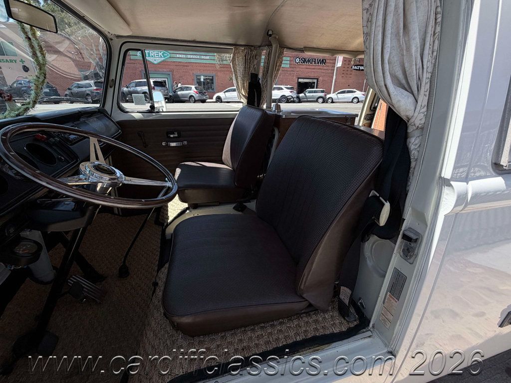 1970 Volkswagen Tin Top Camper  - 23075820 - 44