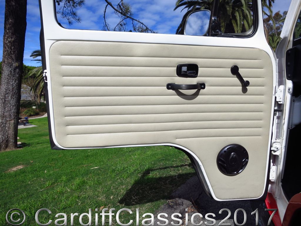 1970 Volkswagen Westfalia Bus T2 Kombi - 16107933 - 26