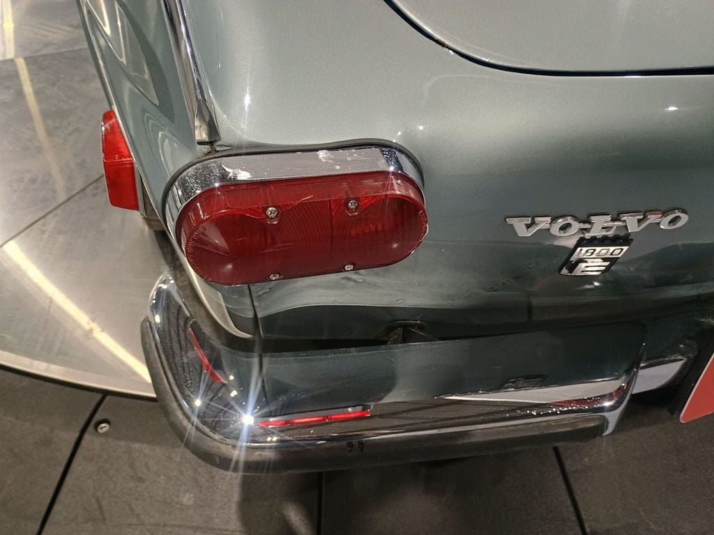 1970 Volvo 1800E 4-Speed 1800E 4-Speed Manual w/Overdrive - 22969039 - 19