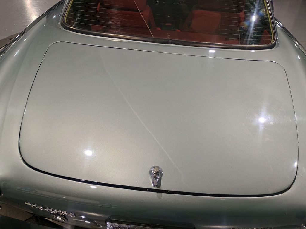 1970 Volvo 1800E 4-Speed 1800E 4-Speed Manual w/Overdrive - 22969039 - 23