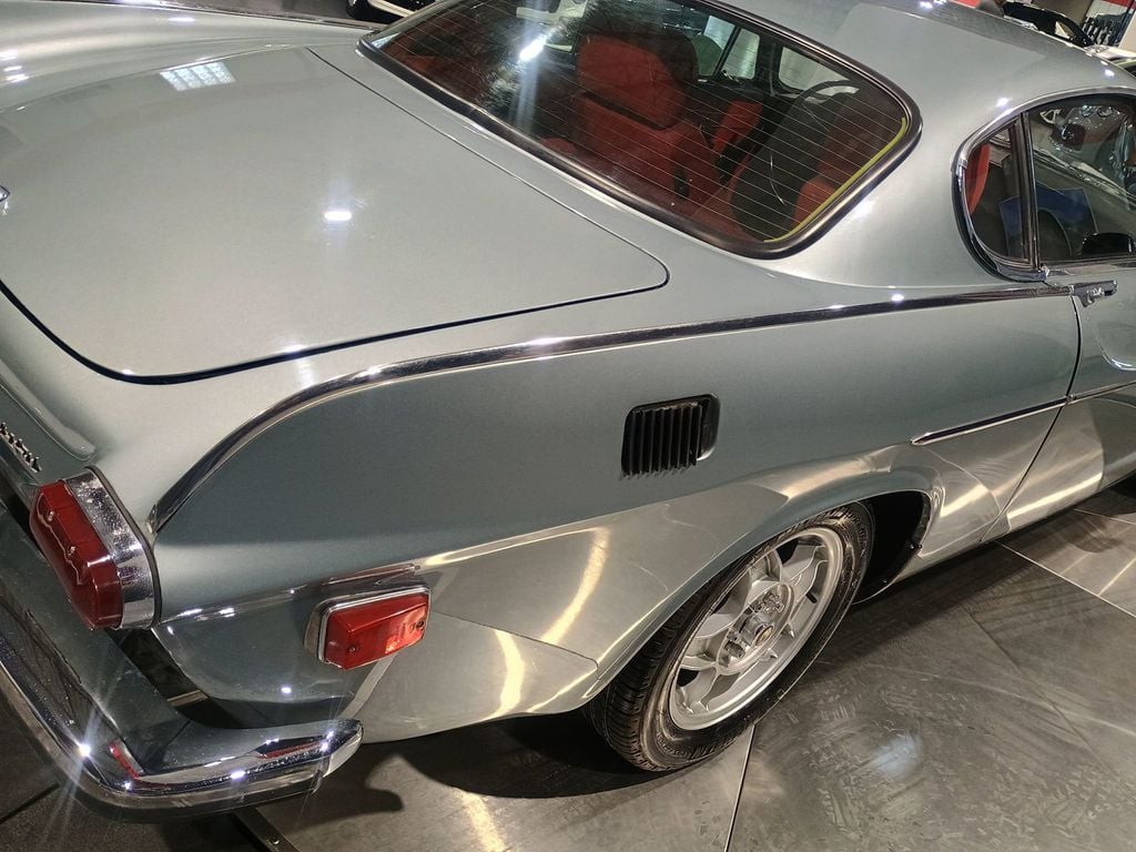 1970 Volvo 1800E 4-Speed 1800E 4-Speed Manual w/Overdrive - 22969039 - 24