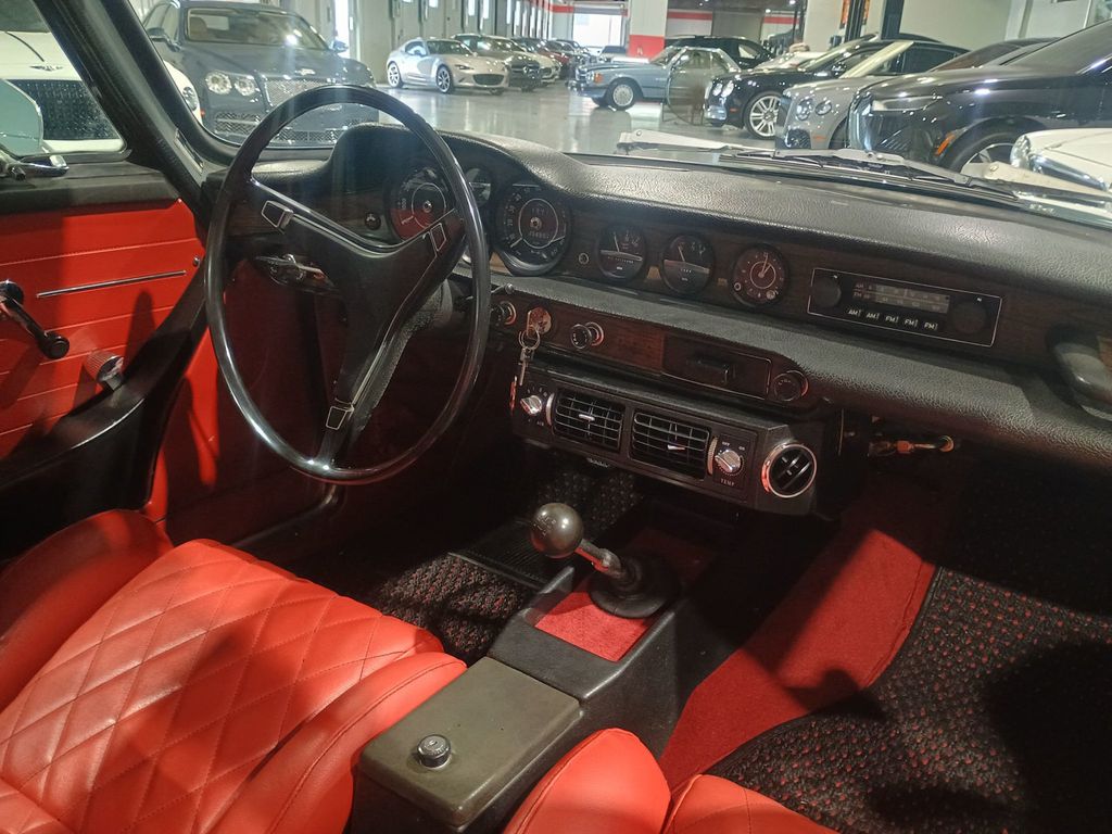1970 Volvo 1800E 4-Speed 1800E 4-Speed Manual w/Overdrive - 22969039 - 62