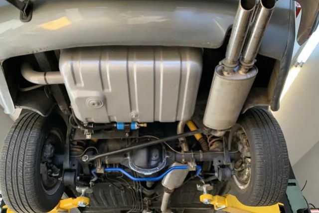 1970 Volvo 1800E 4-Speed 1800E 4-Speed Manual w/Overdrive - 22969039 - 88