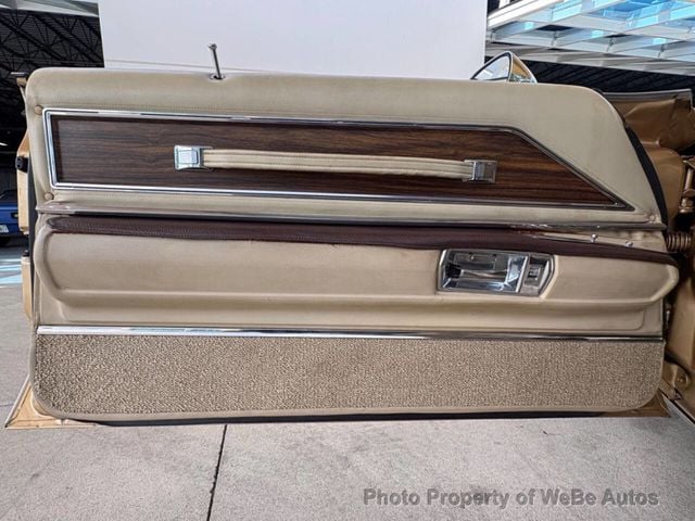 1971 Buick Riviera  - 23052196 - 22