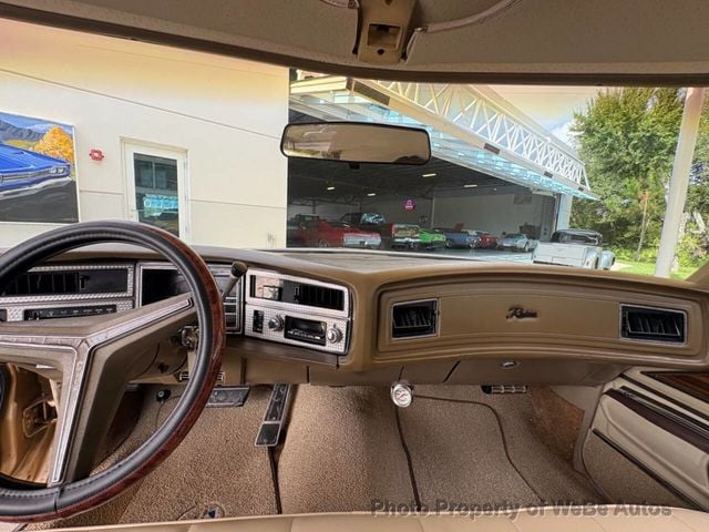 1971 Buick Riviera  - 23052196 - 27