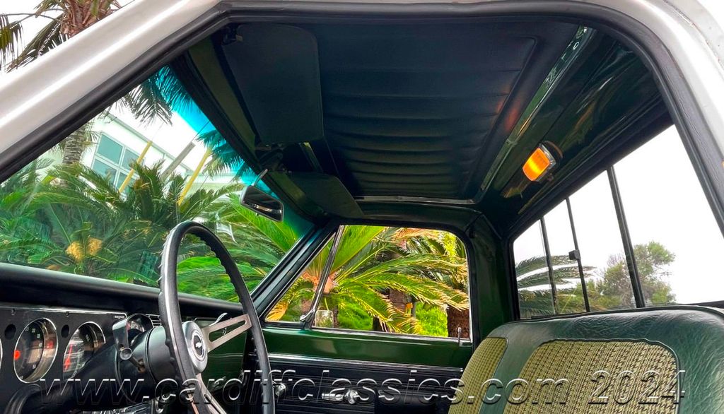 1971 Chevrolet C/K-10 Cheyenne  - 21687815 - 22