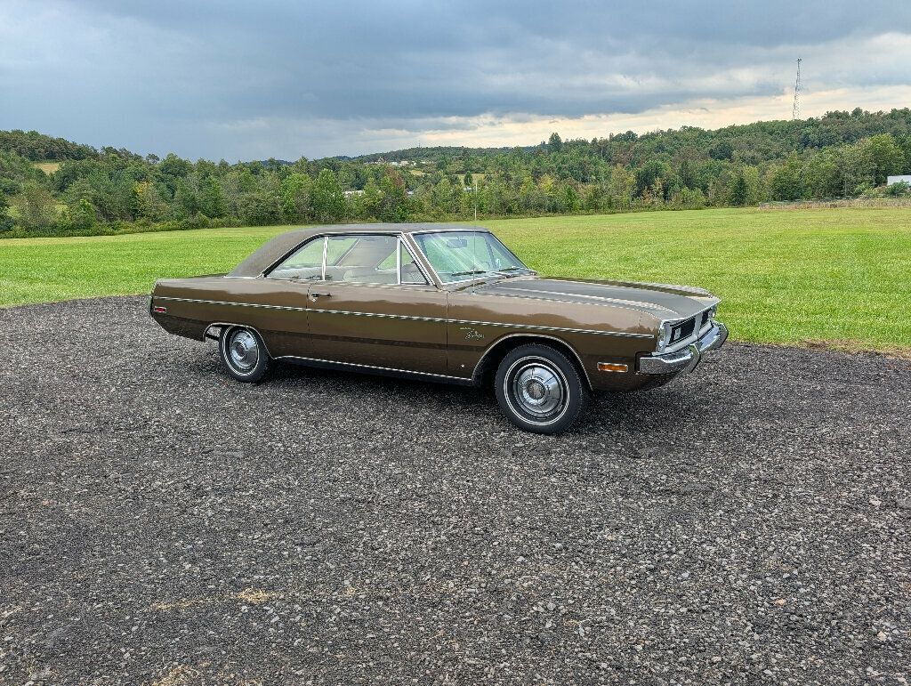 1971 Dodge Dart Classic 2 Door Dart Swinger w Leaning Tower of Power - 23068846 - 9