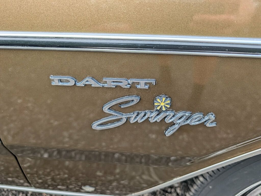 1971 Dodge Dart Classic 2 Door Dart Swinger w Leaning Tower of Power - 23068846 - 14