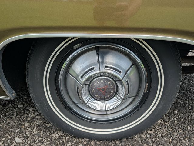 1971 Dodge Dart Classic 2 Door Dart Swinger w Leaning Tower of Power - 23068846 - 18
