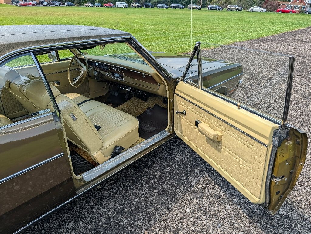 1971 Dodge Dart Classic 2 Door Dart Swinger w Leaning Tower of Power - 23068846 - 23