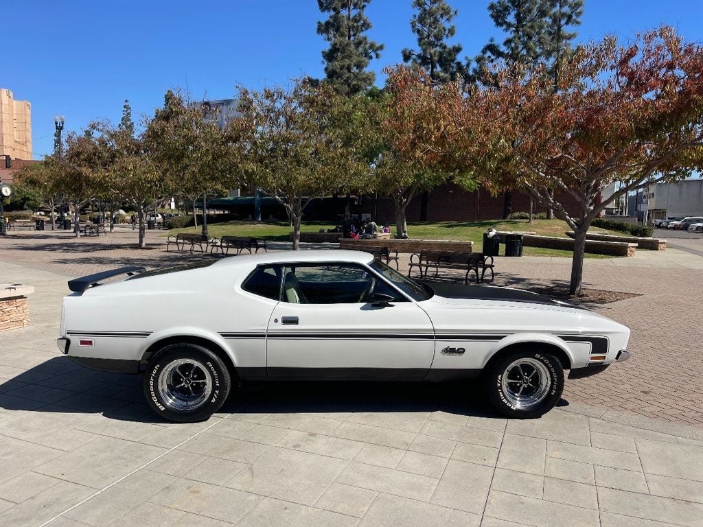 1971 Ford Mustang Mach 1 - 22643011 - 9