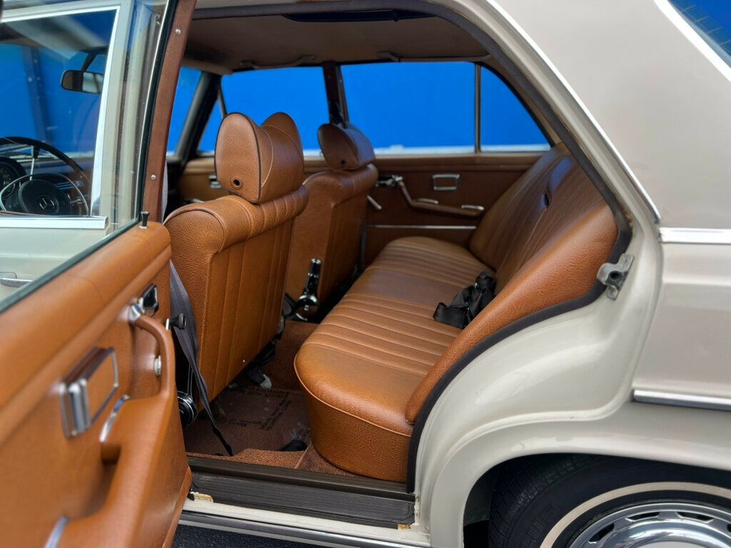 1971 Mercedes-Benz 280se 1971 Mercedes-Benz 280 Base - 22935484 - 14