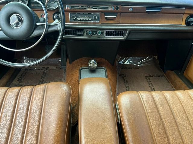 1971 Mercedes-Benz 280se 1971 Mercedes-Benz 280 Base - 22935484 - 17