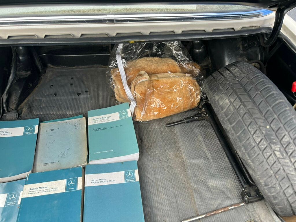1971 Mercedes-Benz 280se 1971 Mercedes-Benz 280 Base - 22935484 - 22
