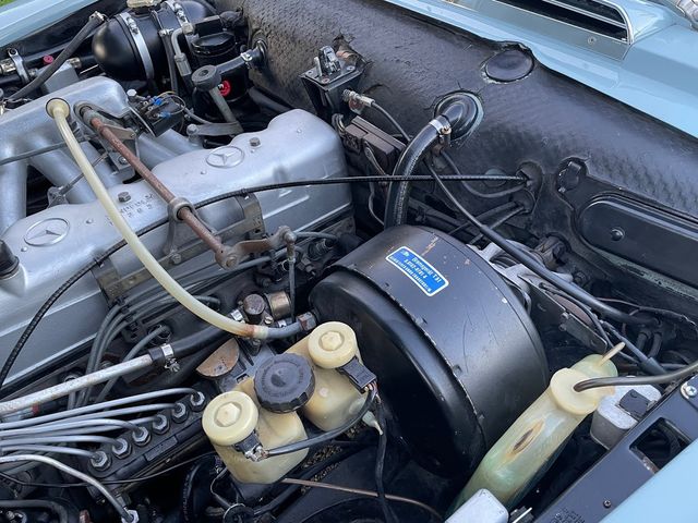 1971 Mercedes-Benz 280SL 1971 MERCEDES BENZ 280SL ROADSTER CLASSIC & RESTORED! - 21483109 - 16