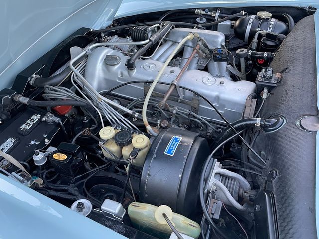 1971 Mercedes-Benz 280SL 1971 MERCEDES BENZ 280SL ROADSTER CLASSIC & RESTORED! - 21483109 - 17