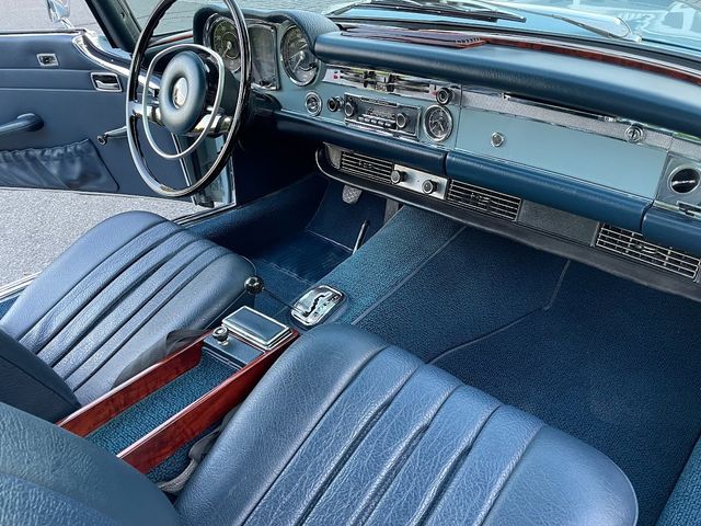 1971 Mercedes-Benz 280SL 1971 MERCEDES BENZ 280SL ROADSTER CLASSIC & RESTORED! - 21483109 - 18
