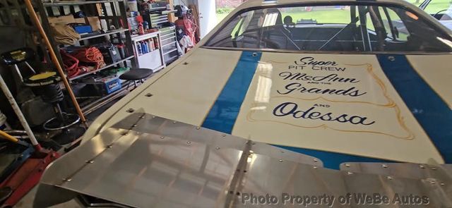 1971 Plymouth Duster "Queen Bee" HEMI Race Car For Sale - 22937062 - 10