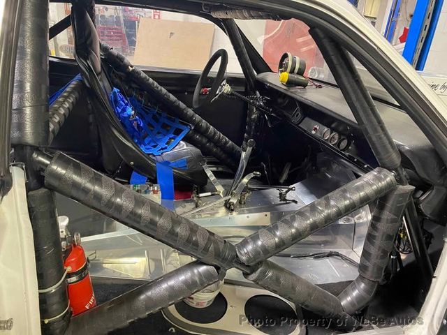 1971 Plymouth Duster "Queen Bee" HEMI Race Car For Sale - 22937062 - 11