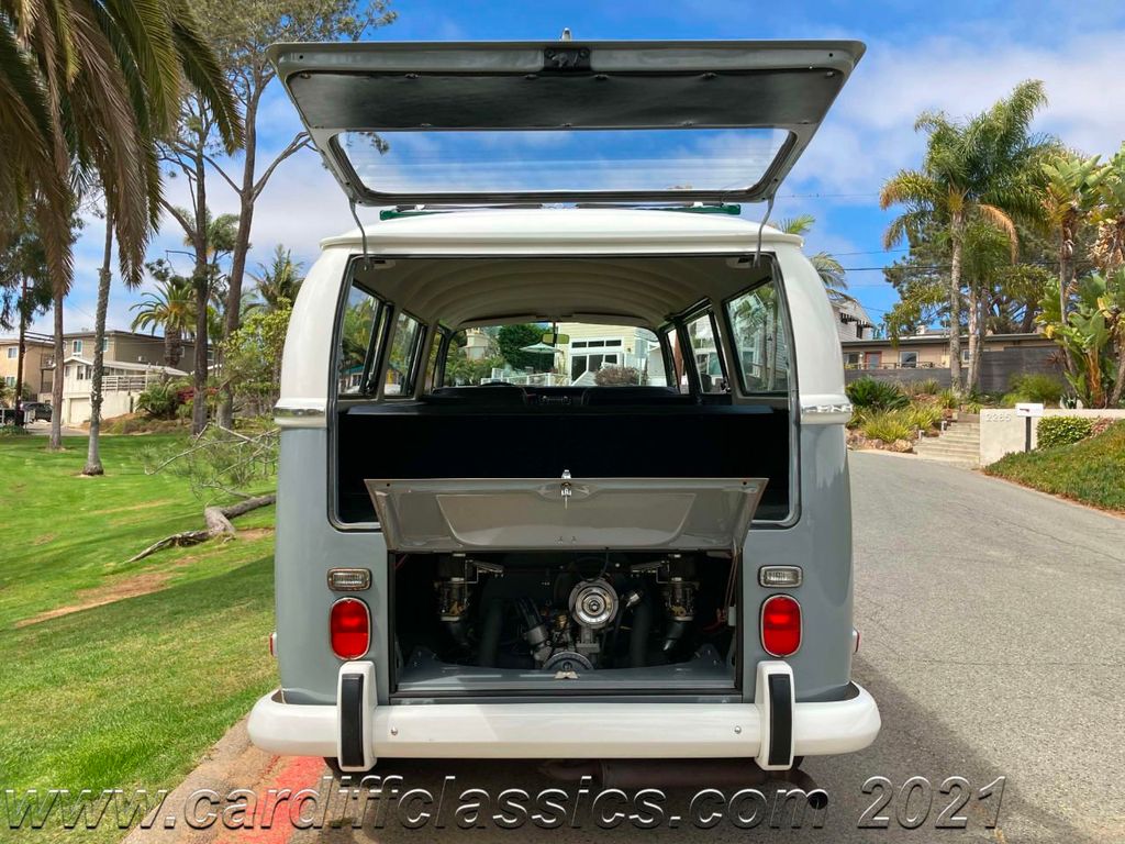 1971 Volkswagen Bus  - 20866246 - 31