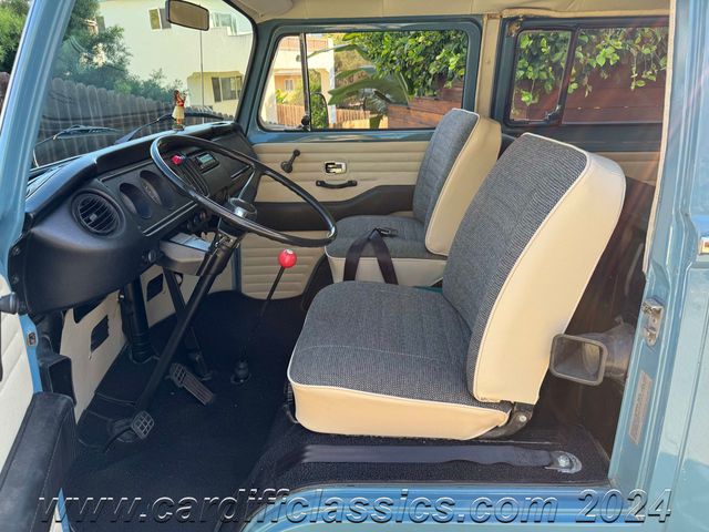 1971 Volkswagen Bus  - 22238374 - 17
