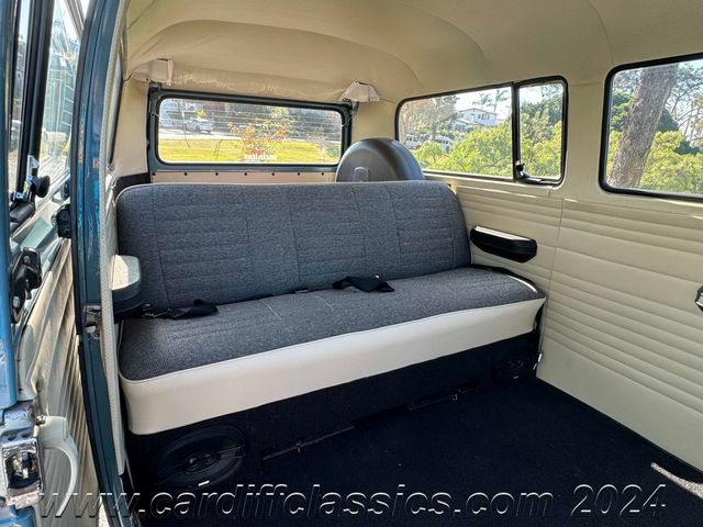 1971 Volkswagen Bus  - 22238374 - 22
