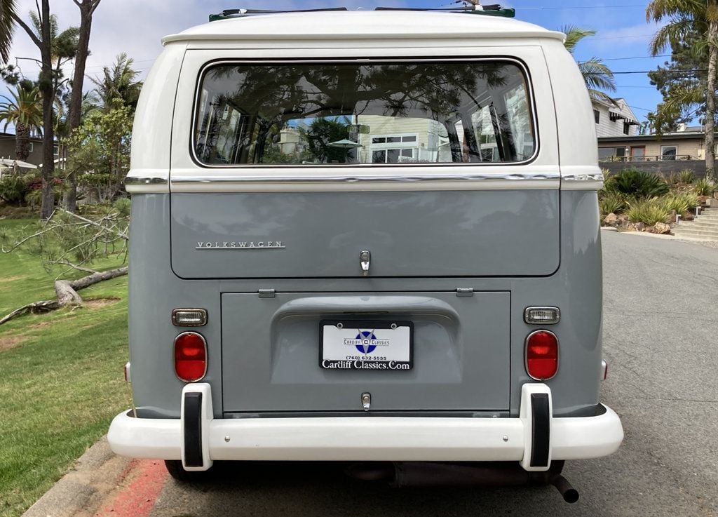 1971 Volkswagen Bus  - 22457681 - 21