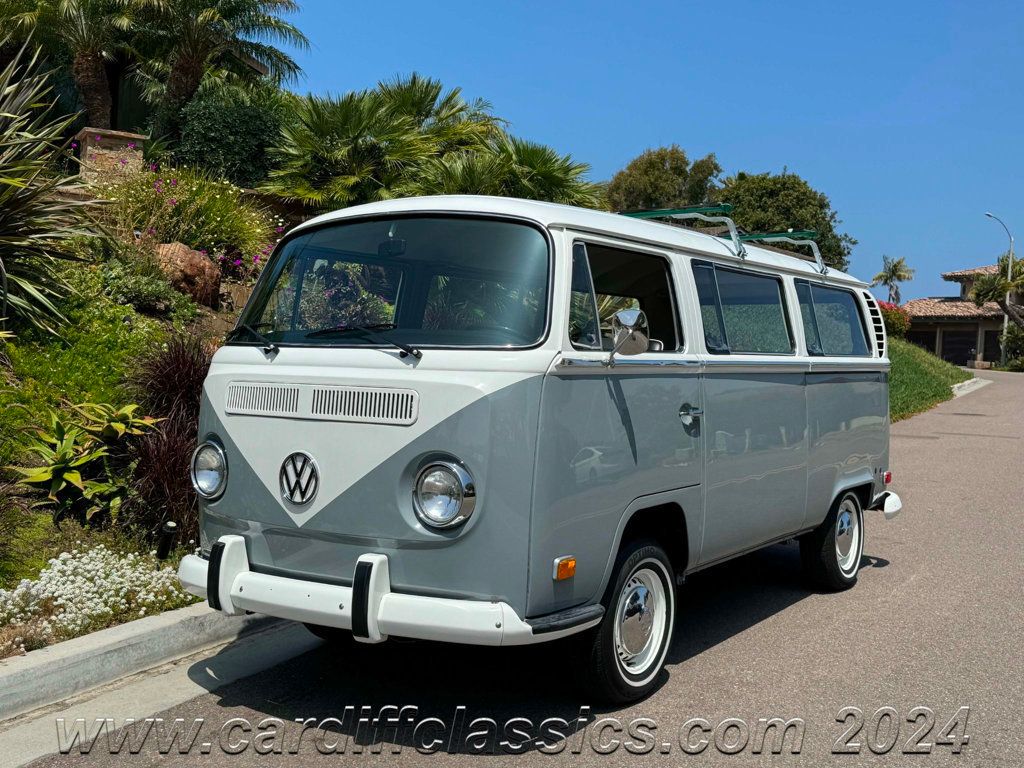 1971 Volkswagen Bus  - 22457681 - 33