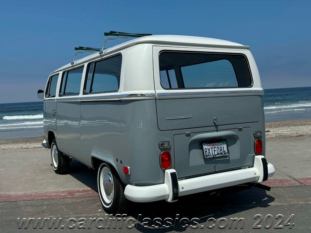 1971 Volkswagen Bus  - 22457681 - 49