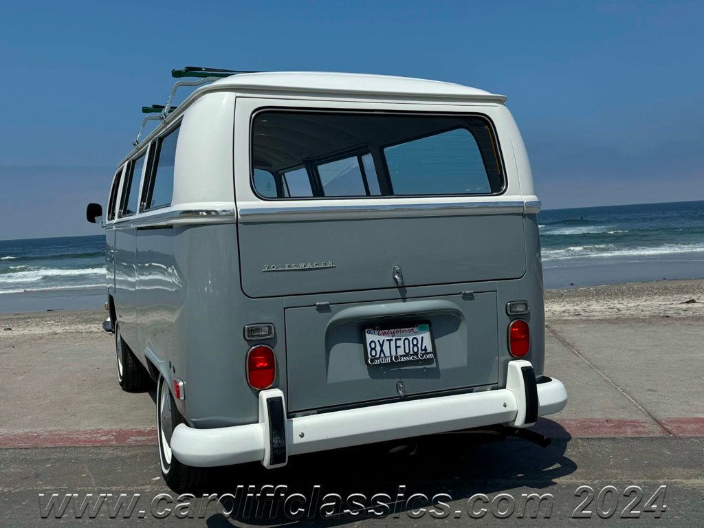 1971 Volkswagen Bus  - 22457681 - 50