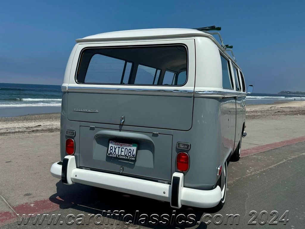 1971 Volkswagen Bus  - 22457681 - 57